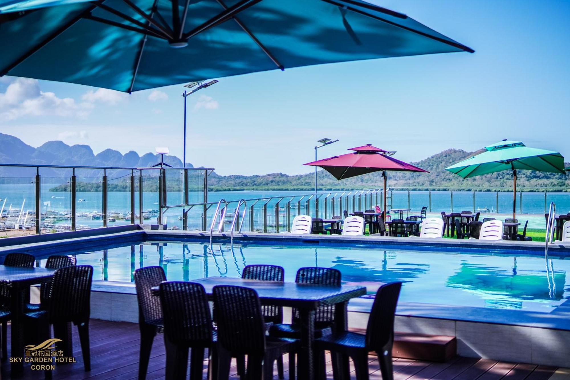 Sky Garden Hotel โกรอน ภายนอก รูปภาพ